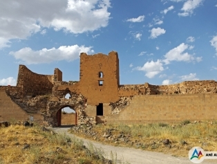Kars Galeri
